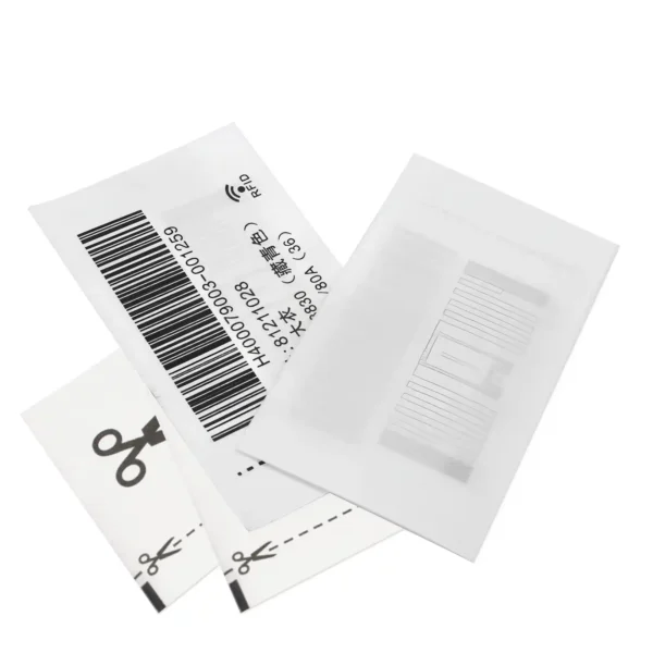 Etykiety UHF do prania odzieży na zamówienie dla handlu detalicznego