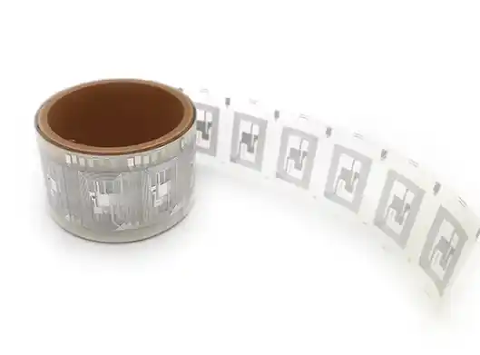 Naklejka z wkładką RFID 1K F08