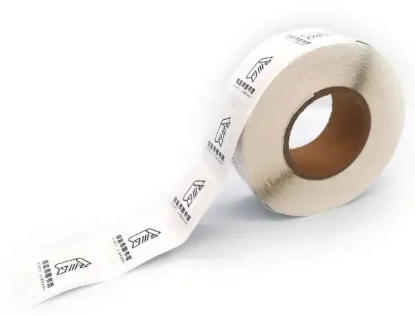 Naklejka z wkładką RFID 1K F08