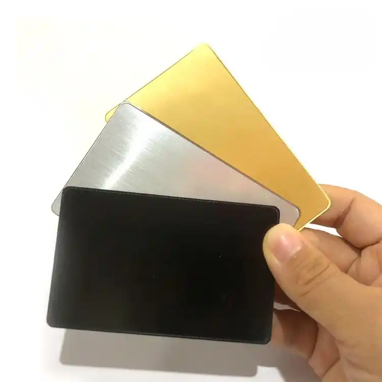 Trwałość kart RFID Wybór odpowiednich materiałów do środowisk o dużym natężeniu użytkowania