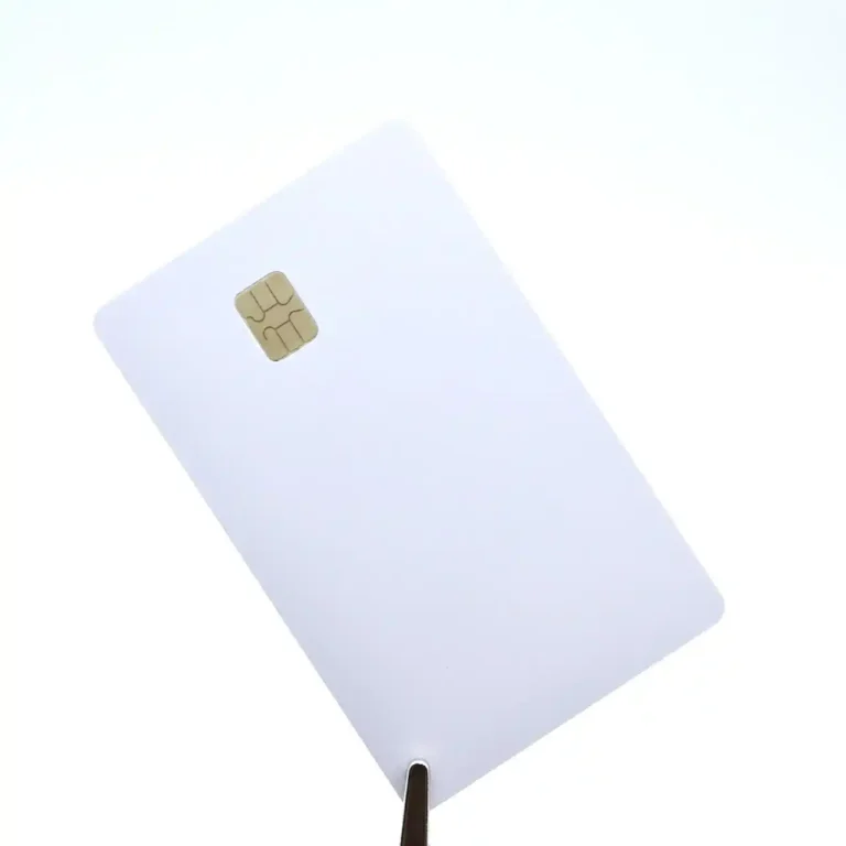 Jak zoptymalizować prototypy w swojej fabryce RFID, aby obniżyć całkowity koszt