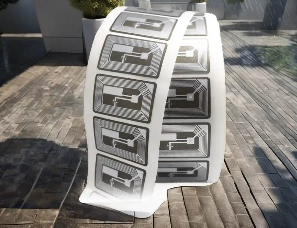 Tagi NFC do narzędzi, osprzętu i części zamiennych do zarządzania majątkiem przemysłowym